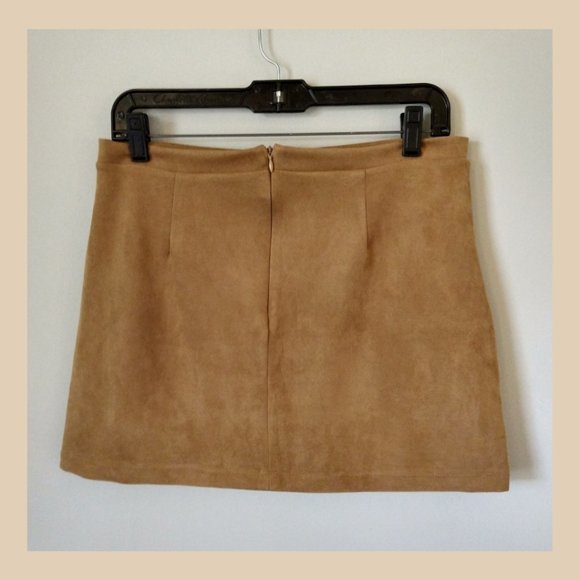 Faux Suede Mini Skirt- Tan, Cognac Vegan Suede, sz Medium - Picture 2 of 2